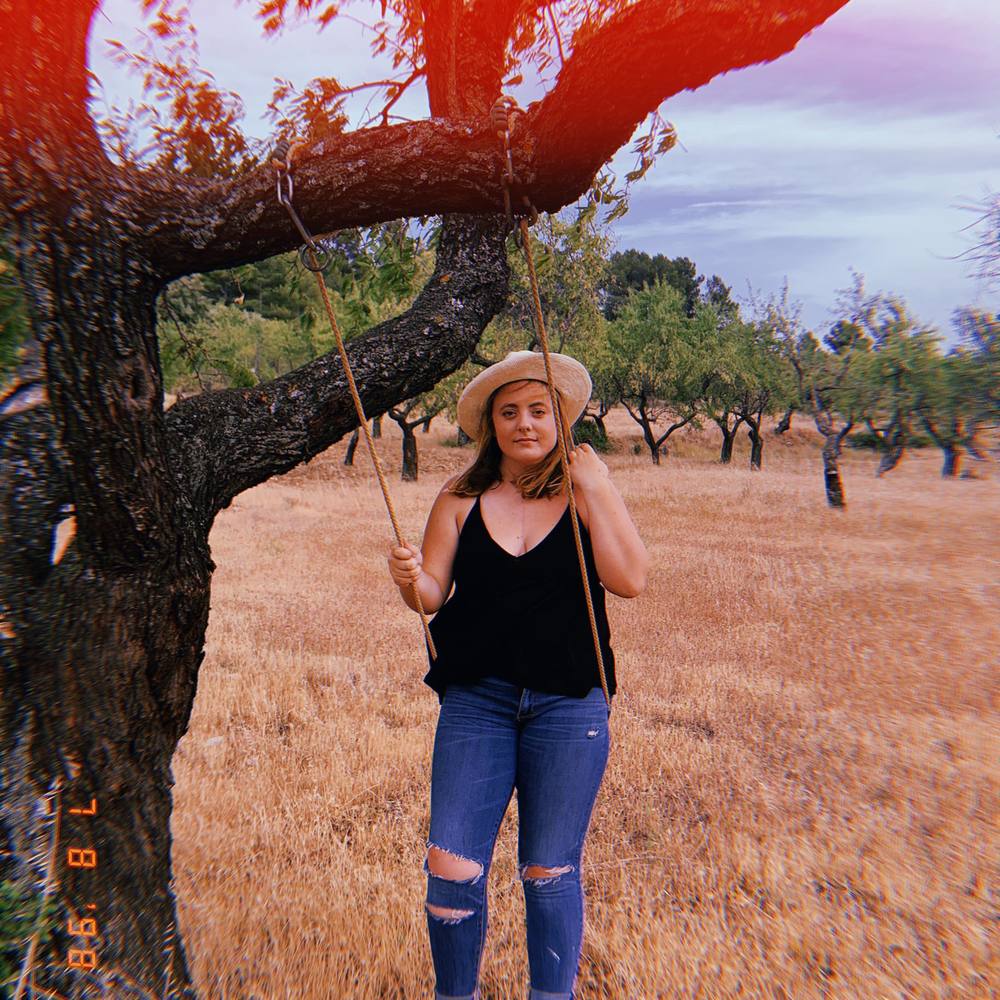 Meet your Posher, Libby